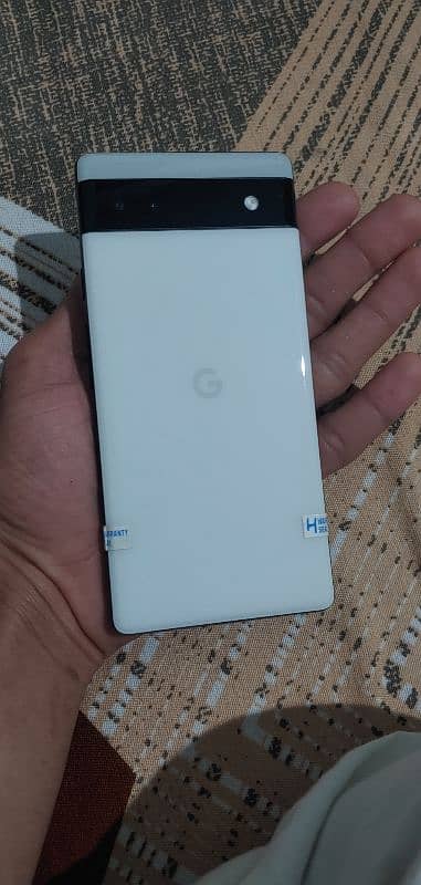 Google Pixel 6a  6/128 with original charger 3