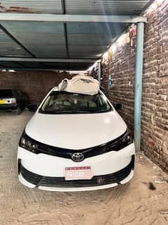 Corolla auto 2020 modle special edition super white colore