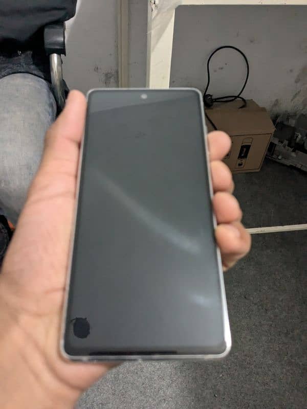 Samsung Galaxy s20 Fe 10 by 10 condition non pta box Kay sat 1