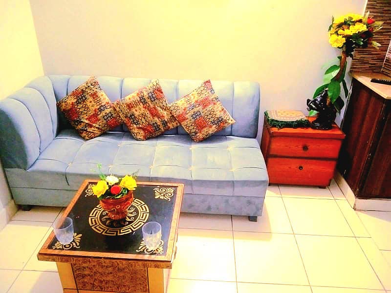 Daily weekly and monthly basis studio furnished apartment. 3