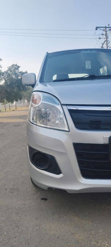 Suzuki Wagon R 2018 1