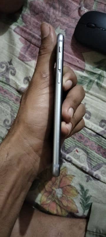 iPhone 6s non pta 7