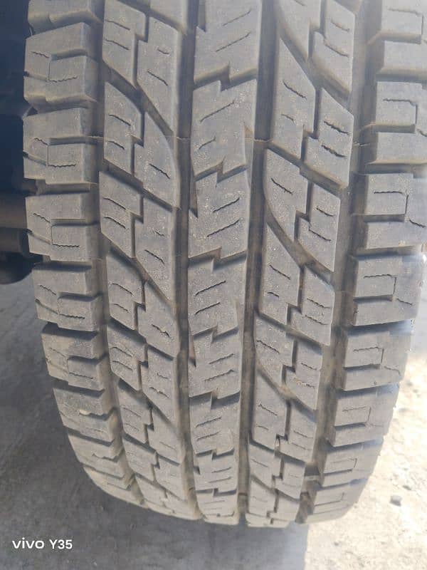 Yukohama Tyres 31×10.50 R15 1