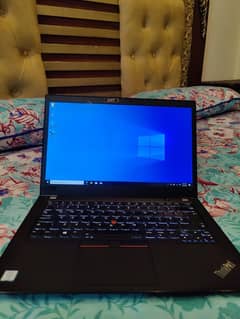 Lenovo T480s Core i7 8th • 256Gb Nvme 8Gb Ram • 14 inch FHD Touch 1080