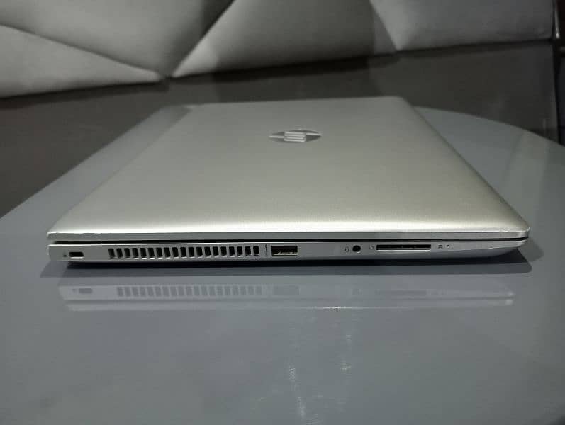 Hp 440 G5 i5 7th generation good condition not repair original laptop 4