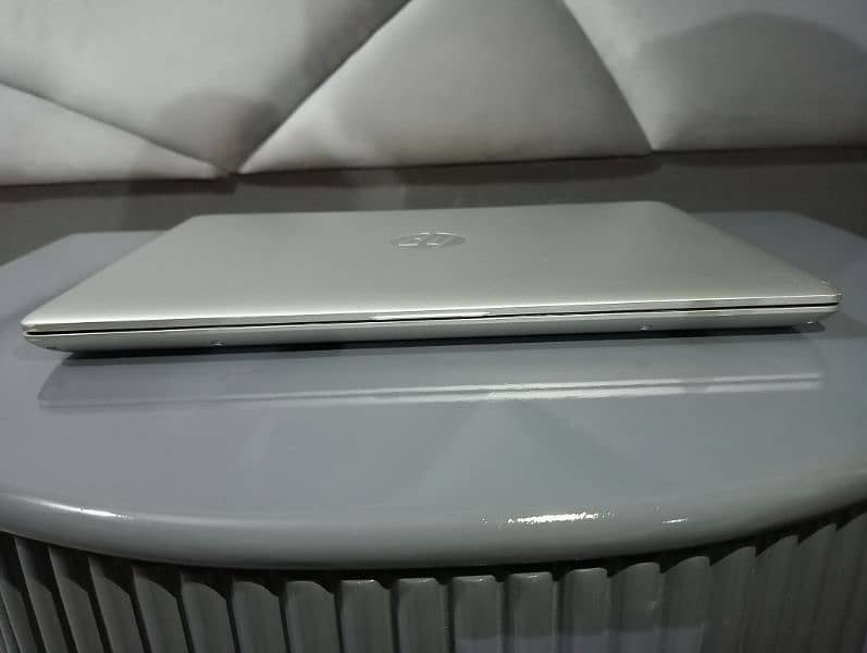 Hp 440 G5 i5 7th generation good condition not repair original laptop 5