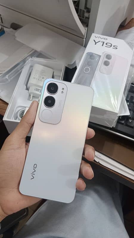 Vivo Y19S just Box Open (Full Warranty 0