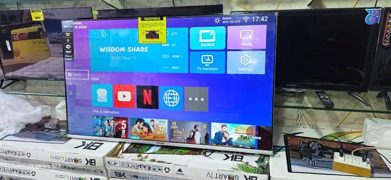 43 INCH SMART FHD / UHD LED TV WITH LIVE UNLIMITED 10,000 CHANNELS 3