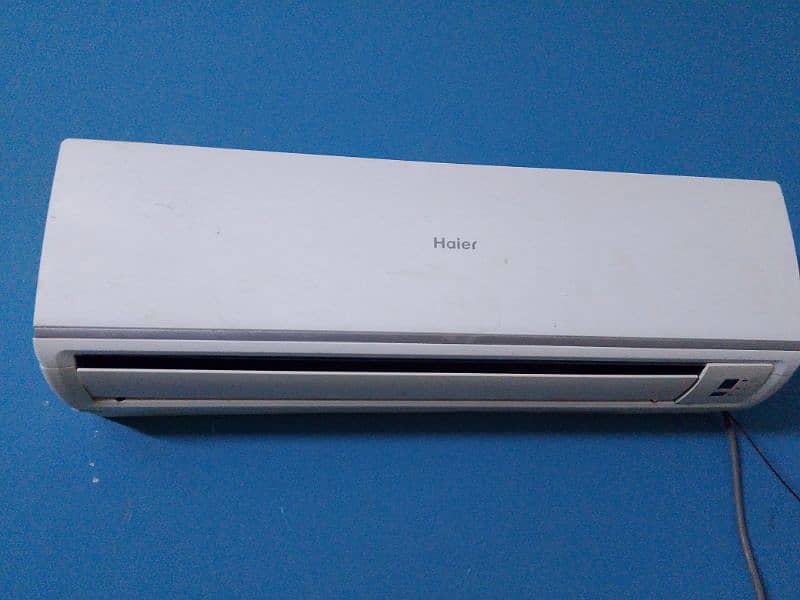 haier 1 ton split ac. non inverter 0