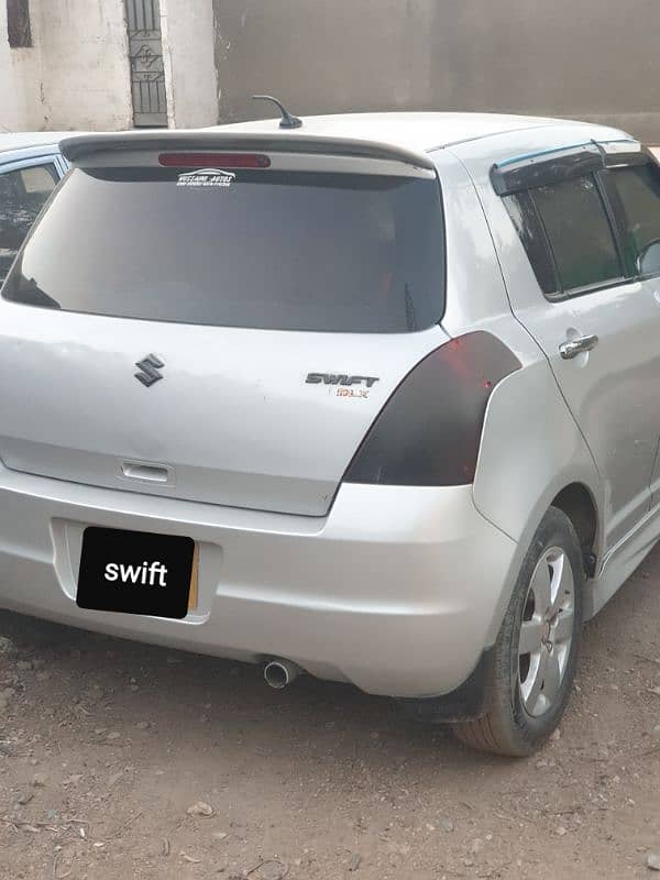 Suzuki Swift 2013 1