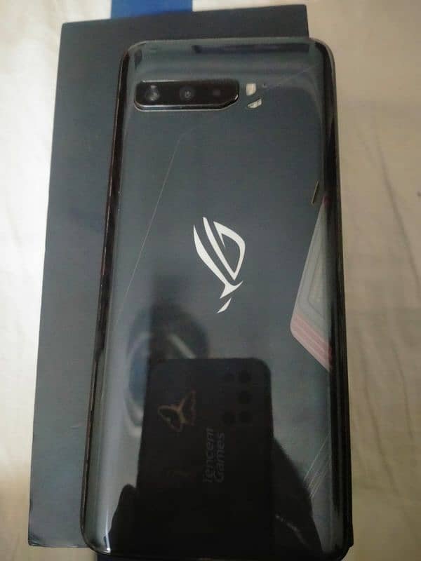 ASUS ROG 3 WITH BOX DUAL SIM OFFICIAL APPROVED PUBG 120-140 FPS 9