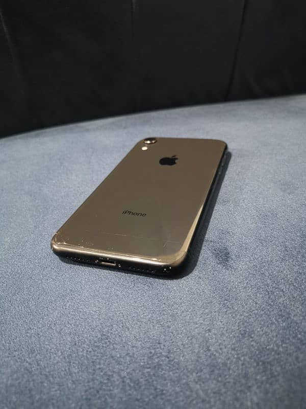 iphone xr 64gb non-PTA Good condition 3