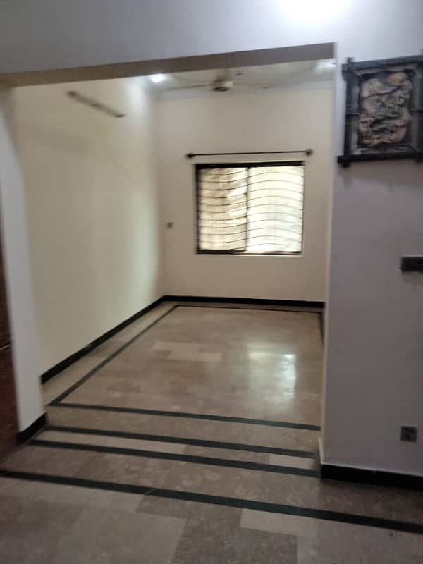 5 marla 1st floor for rent 3