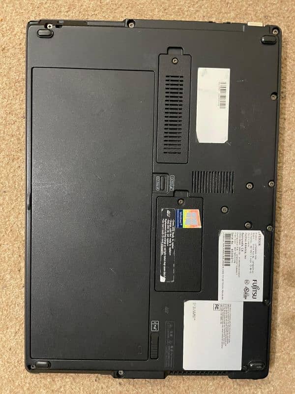 Fujitsu LifeBook T939 touch Core i5 8th Gen i5-8365U 1.6GHz 5