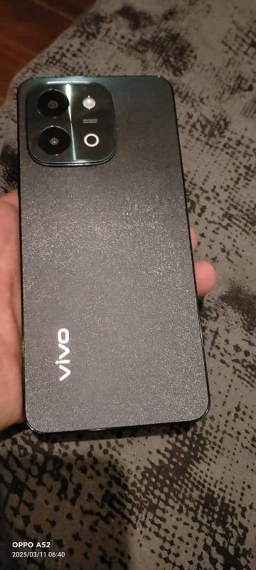 VIVO Y 28 1