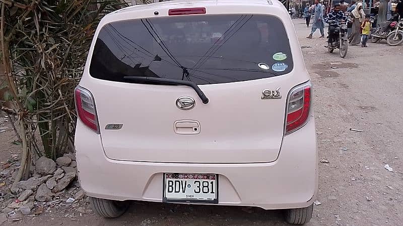 Daihatsu Esse 2012-2015 2