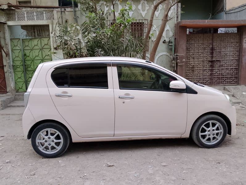 Daihatsu Esse 2012-2015 3