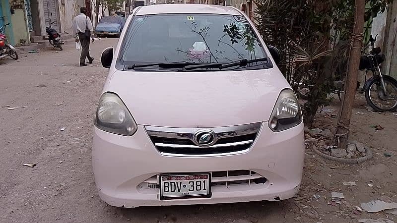 Daihatsu Esse 2012-2015 4