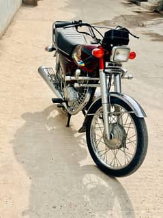 Honda 125 , Model 2018 , In good condition ,Price 180000 ,03355127354