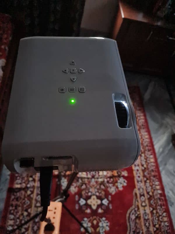 Everycom x7 android LED Projector 0