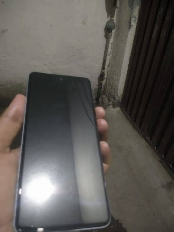 Infinix smart 8 9