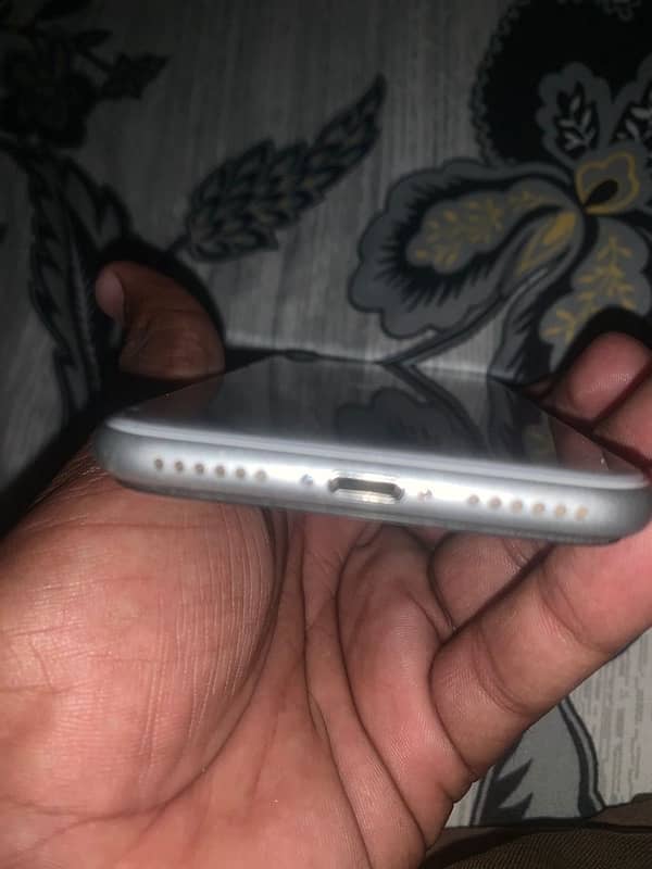 iphone se 2020 pta 1