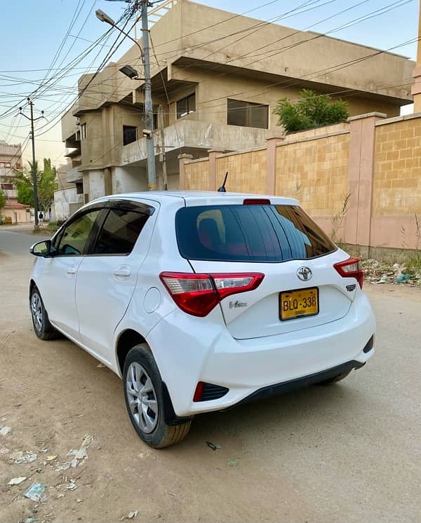 Toyota Vitz 2018 4