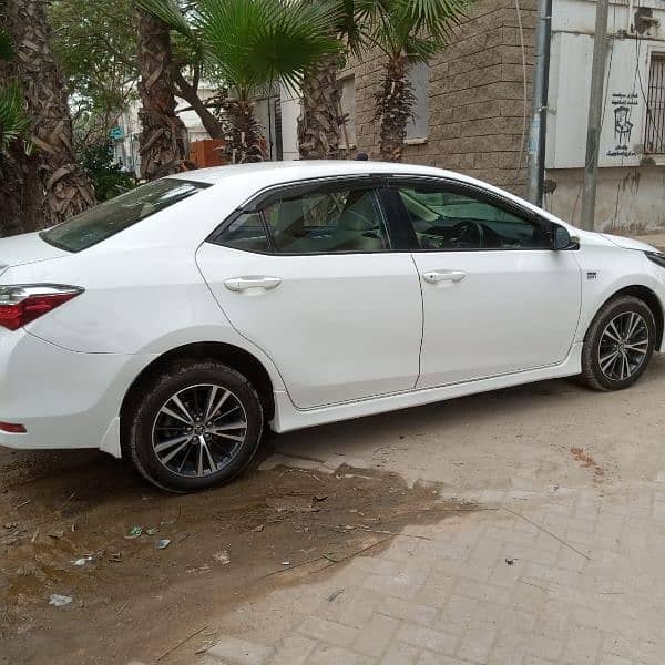 Toyota Corolla Altis 2019 1