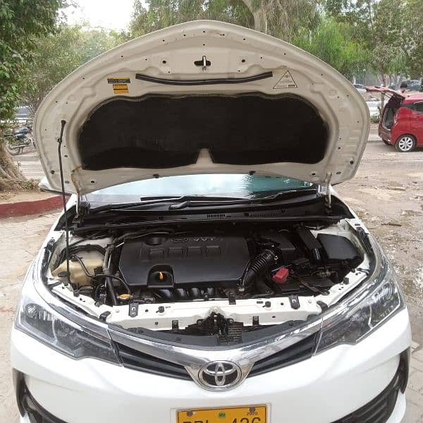 Toyota Corolla Altis 2019 4