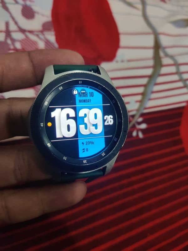 Samsung Galaxy watch SM-R805u 1