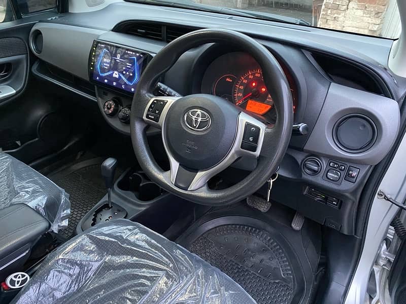 Toyota Vitz 2014/18 9