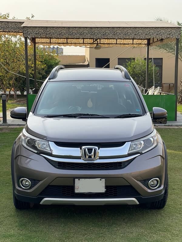 Honda BR-V 2018 IVTEC S- Urban Titanium - Total Genuine 1