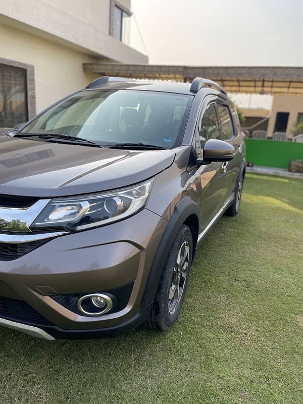 Honda BR-V 2018 IVTEC S- Urban Titanium - Total Genuine 4