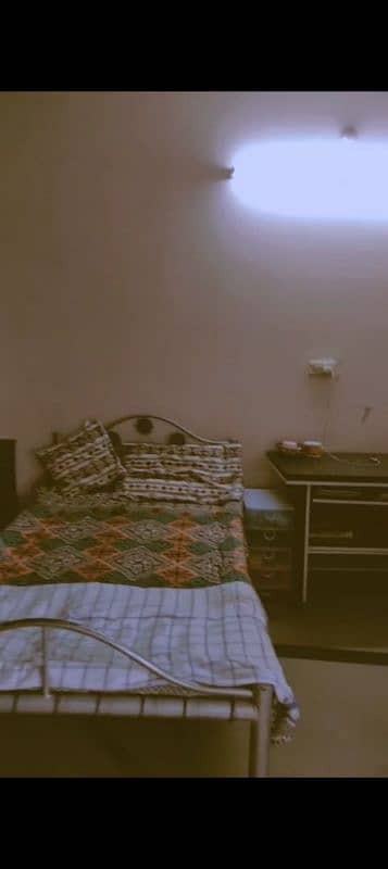 iron bed for sale 0