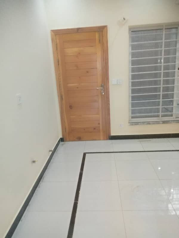 25*40 Brand New Ground Portion Available For Rent In G14 2