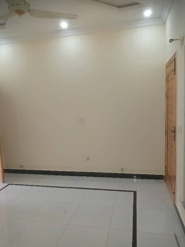 25*40 Brand New Ground Portion Available For Rent In G14 4