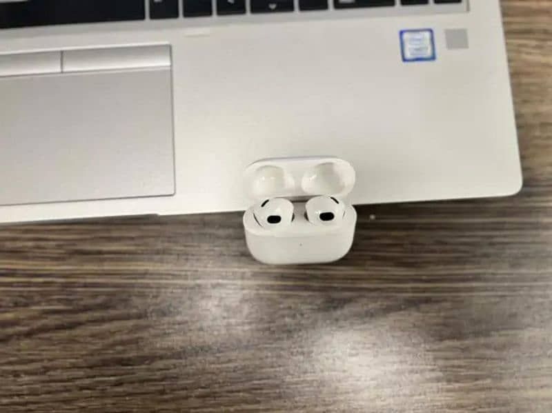 Original Apple Airpods 3rd gen with complete box. 5