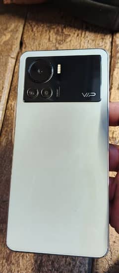 Infinix note 12 vip