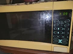 Microwave oven and griller