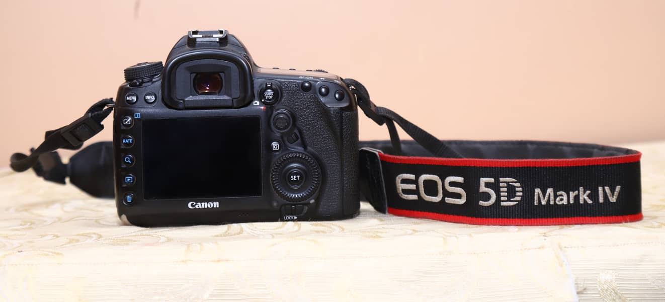 Canon 5D Mark IV DSLR 2