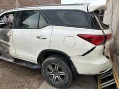 Toyota Fortuner 2021