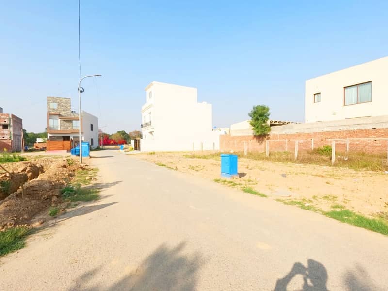 5 Marla Near To Park For Sale In PAEC Society Lahore 13