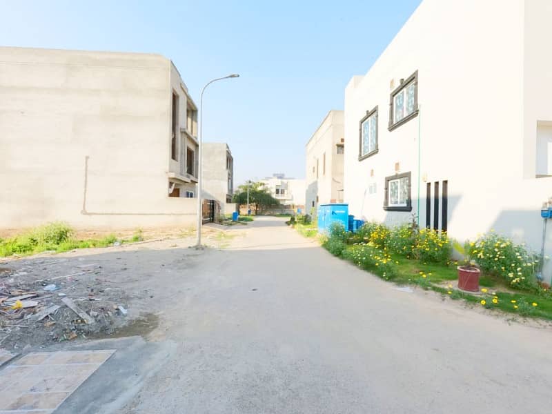 5 Marla Near To Park For Sale In PAEC Society Lahore 14