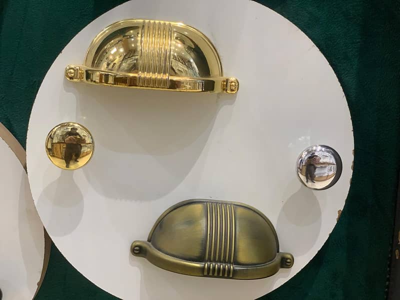 Door knobs/Door Handle/Fancy Door handle/wardrobe Handle 16