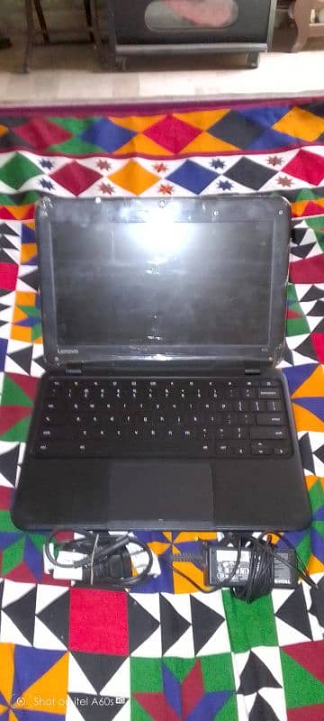 Lenovo. . N22 Chrome Book. . 3