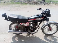 Honda 125 Multan number mein urgent sell