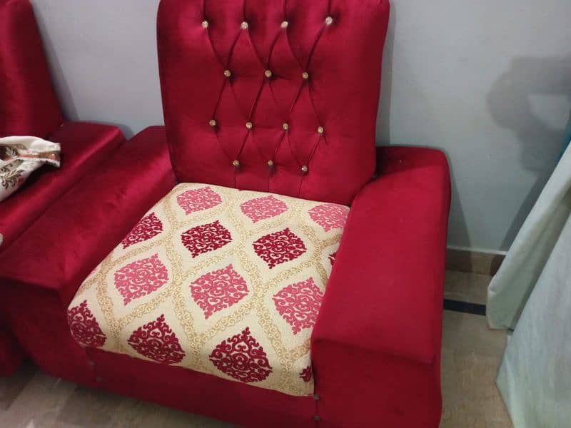 Good Condition Sofa set 1