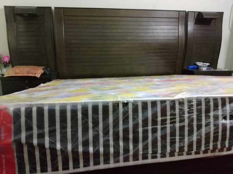 king size Mattress for sale 3