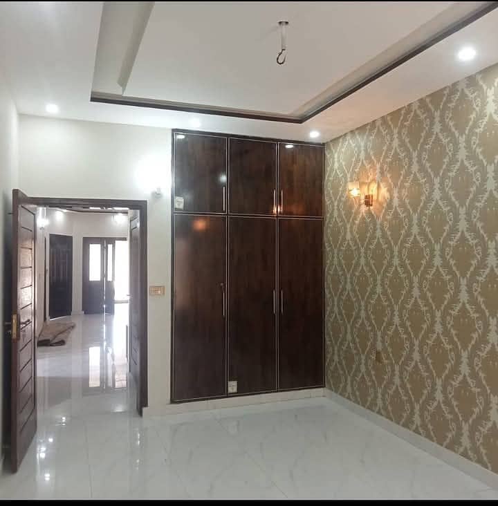 10 Marla Upper Portion Available For Rent In Valencia Housing Society 0