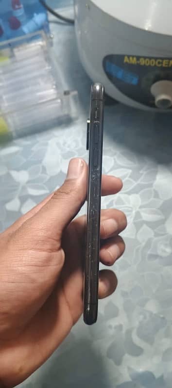 I phone X non Pta 256 gb battery health service 1